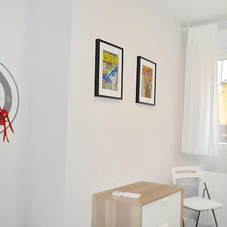 El Monasterio - Living شقة